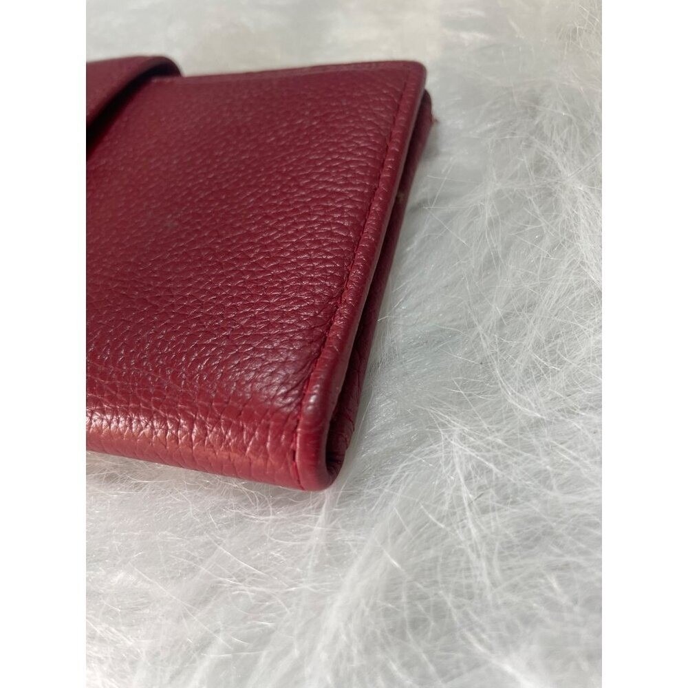 Red Pebbled Leather Wallet With Snap Closure & ID Window - Picture 4 of 5